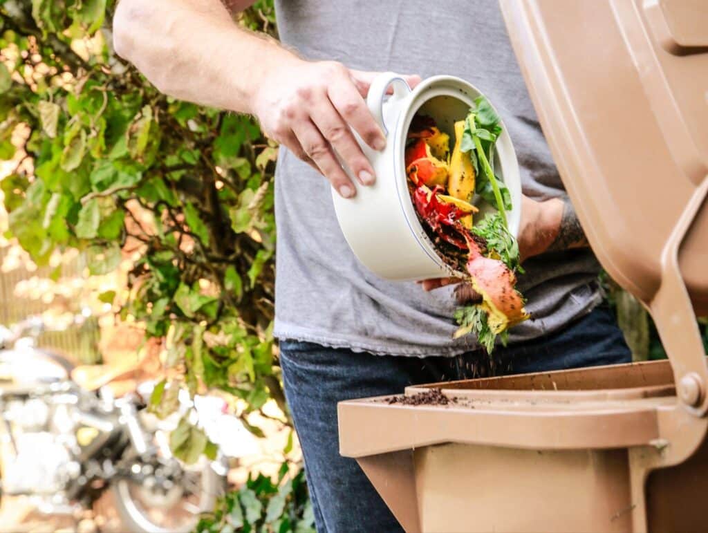 Alacant contempla instal·lar nova maquinària per al tractament de residus orgànics Alacant contempla instal·lar nova maquinària per al tractament de residus orgànics